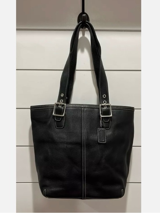 Coach Handbags - Coach Black Leather Hampton Buckle Bucket ZipTop Tote Bag Silver Hardware Y2K